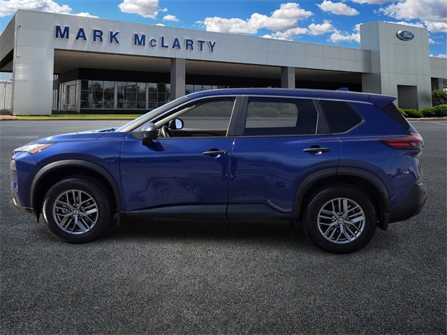Used 2021 Nissan Rogue S image 2