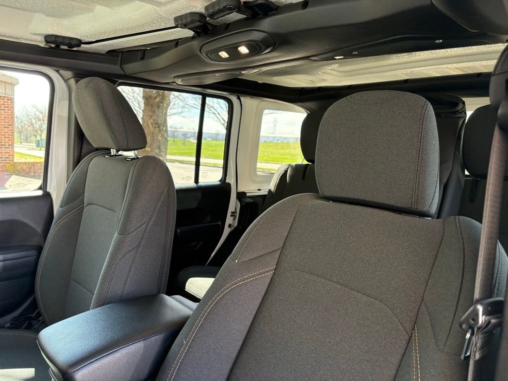 Used 2025 Jeep Wrangler Willys 4xe image 22