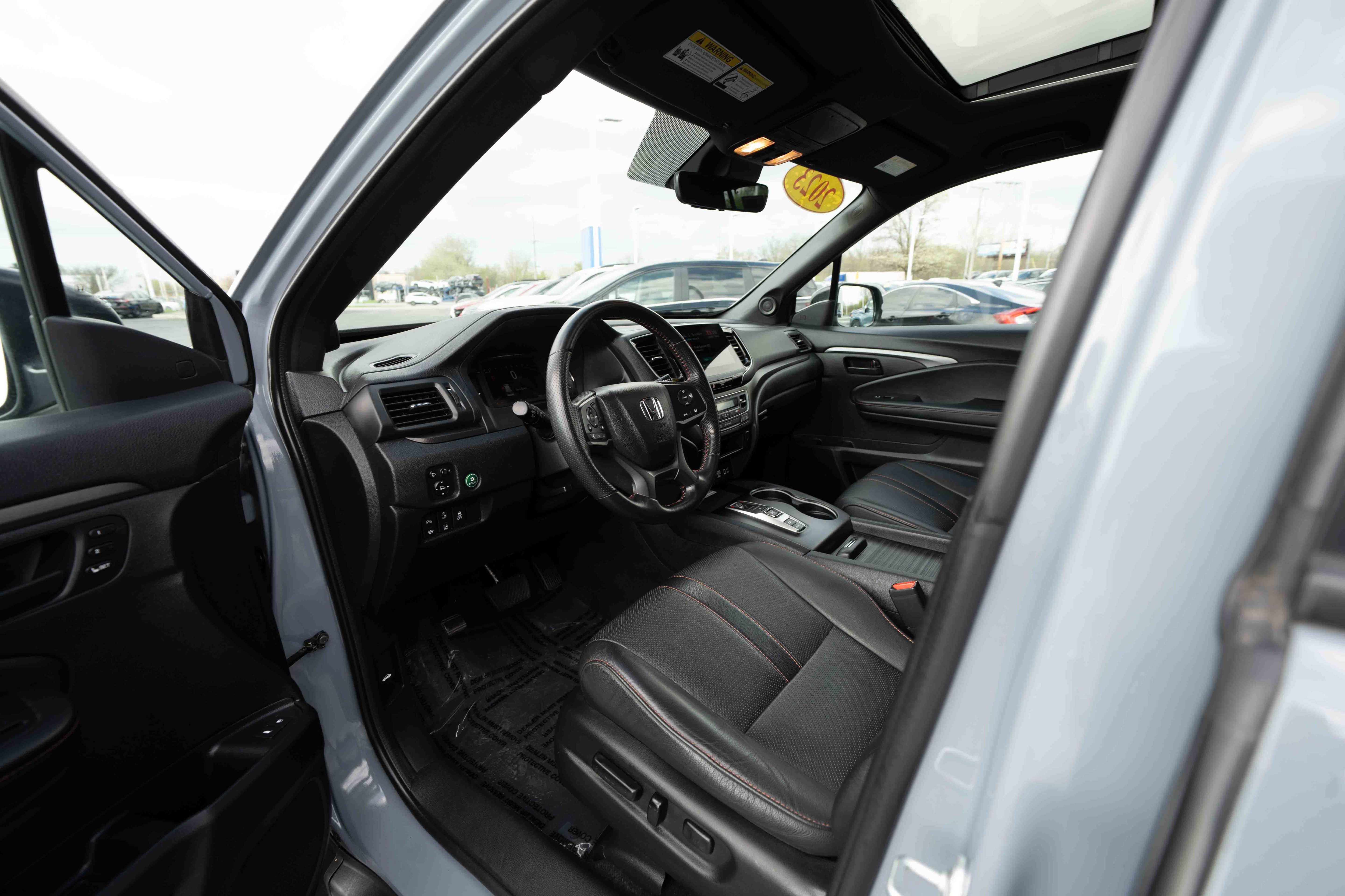 Used 2023 Honda Passport TrailSport image 8