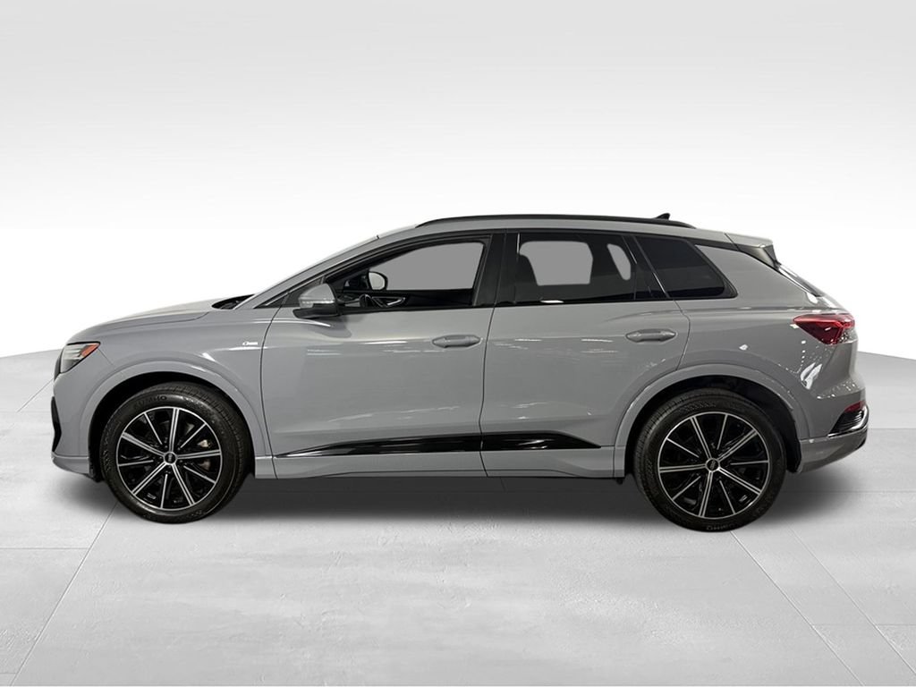 Used 2022 Audi Q4 e-tron Prestige AWD/4WD image 9