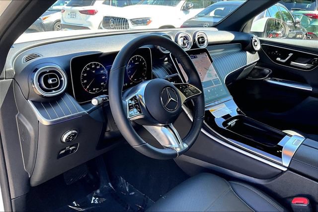 Used 2026 Mercedes-Benz GLC 300 4MATIC image 14