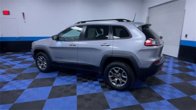 Used 2022 Jeep Cherokee Trailhawk image 6