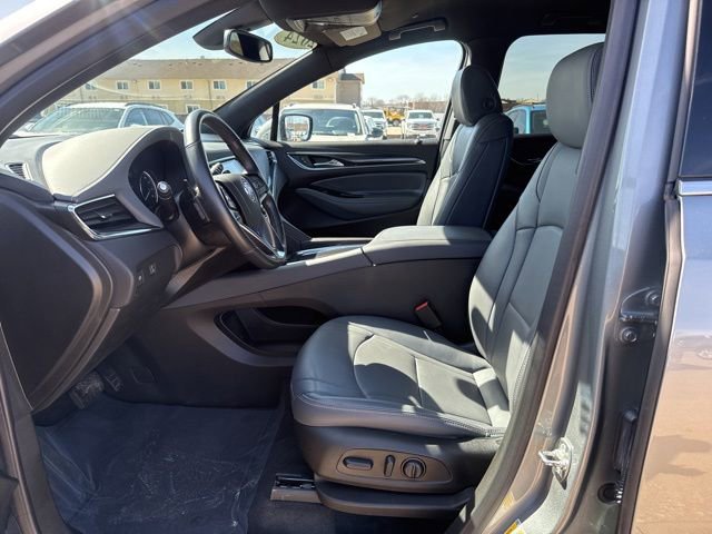 Used 2024 Buick Enclave Essence w/ Sport Touring Edition image 13