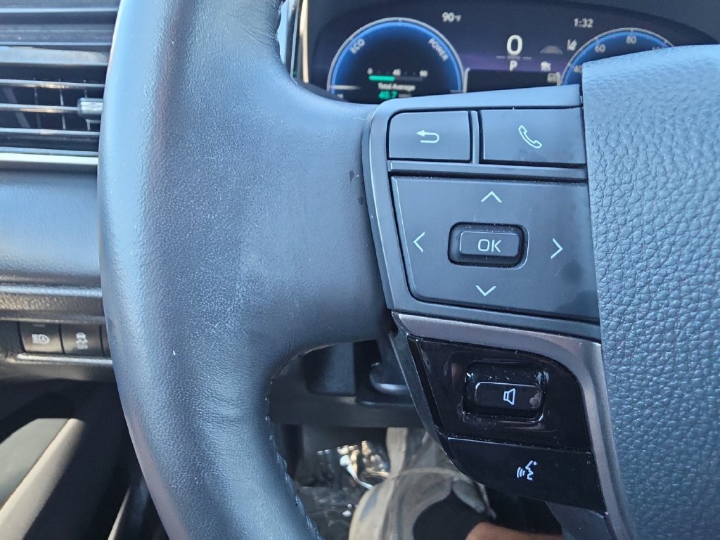 Used 2025 Toyota Camry XSE w/ Premium Package FWD image 21