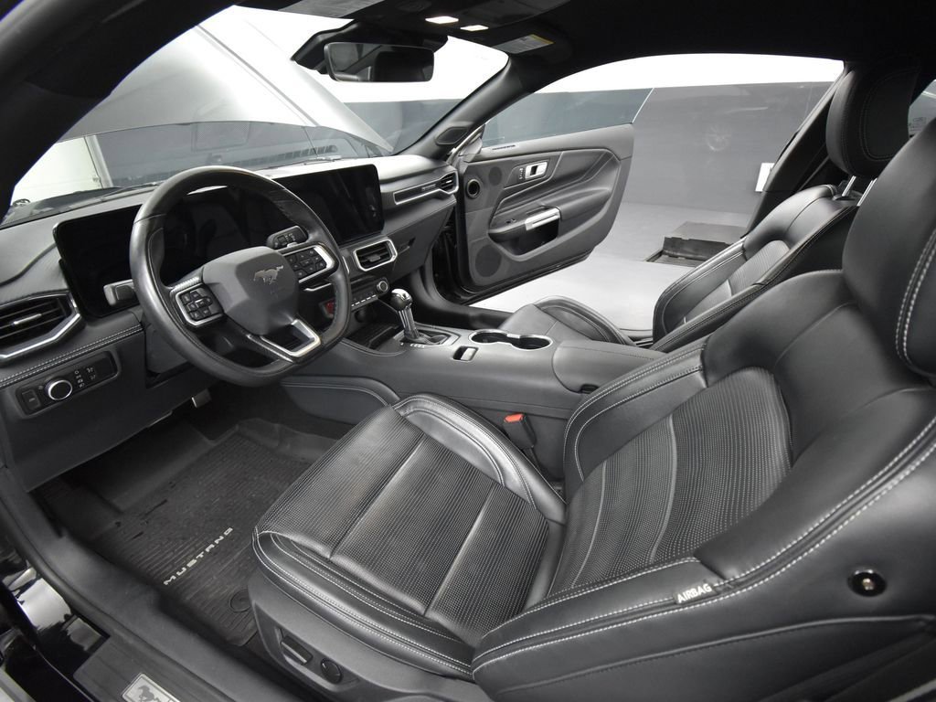 Used 2024 Ford Mustang GT Premium image 23