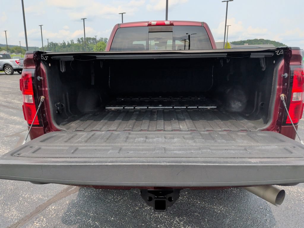 Used 2016 GMC Sierra 3500 Denali w/ Duramax Plus Package AWD/4WD image 31