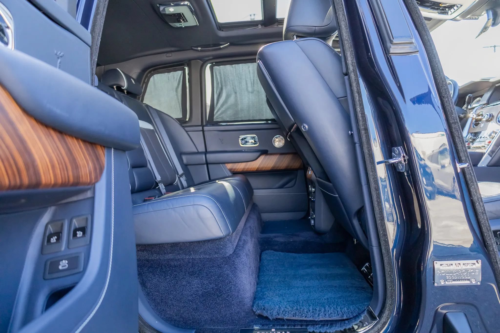 Used 2019 Rolls-Royce Cullinan AWD/4WD image 66