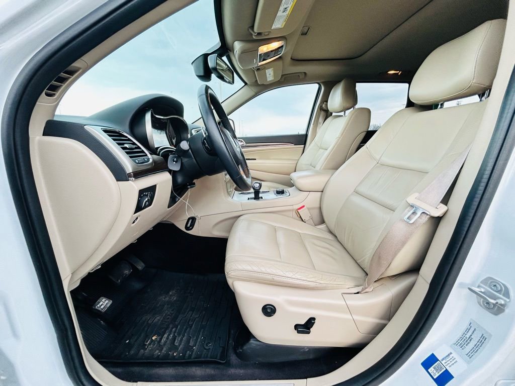 Used 2015 Jeep Grand Cherokee Limited image 14