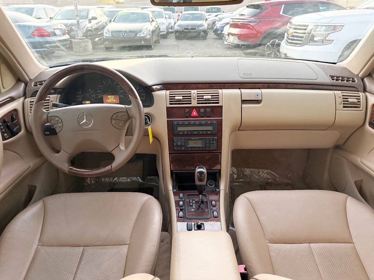 Used 2001 Mercedes-Benz E 320 Sedan image 13