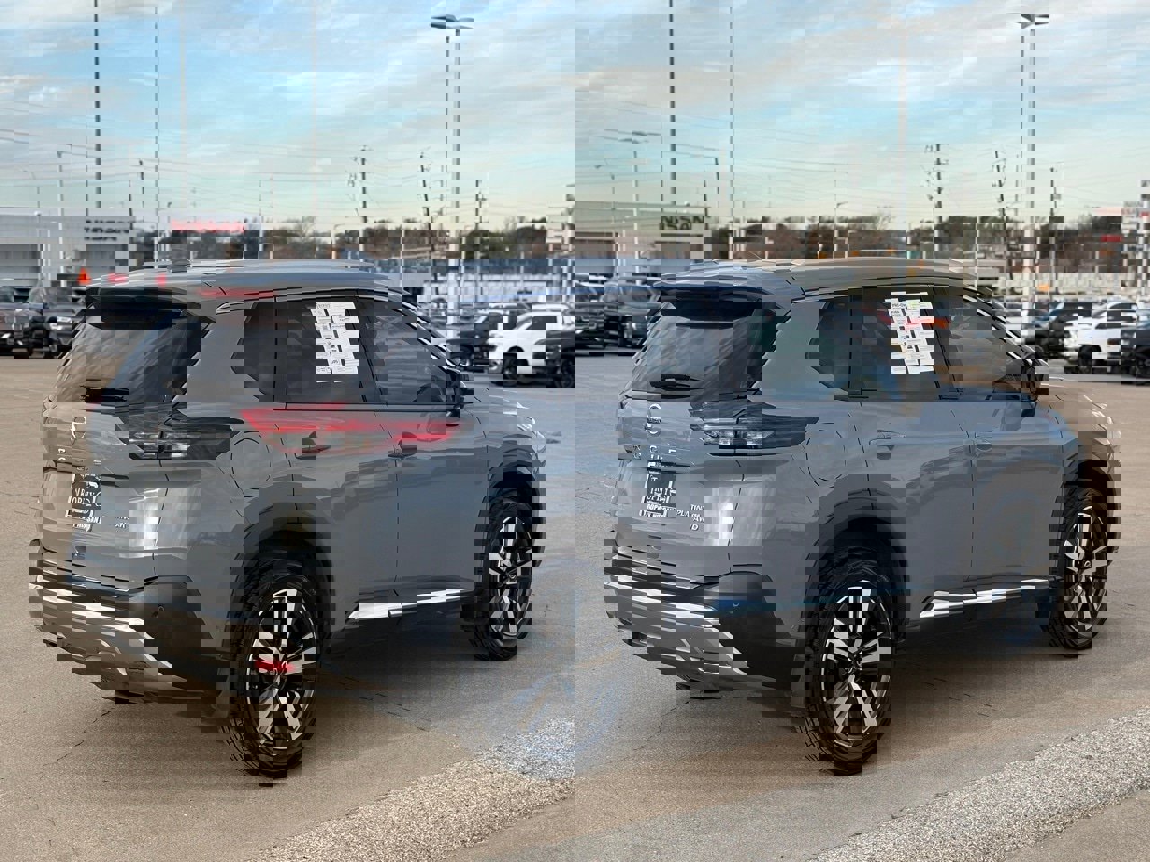 Certified 2021 Nissan Rogue Platinum image 6