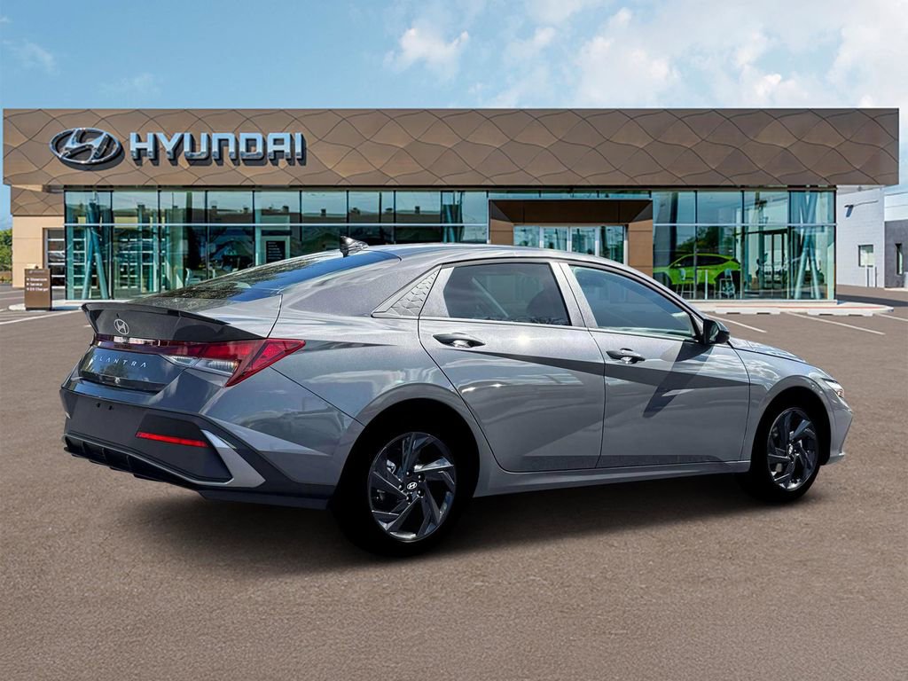 New 2026 Hyundai Elantra Sport image 8