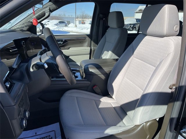 Used 2025 Chevrolet Tahoe LS image 11