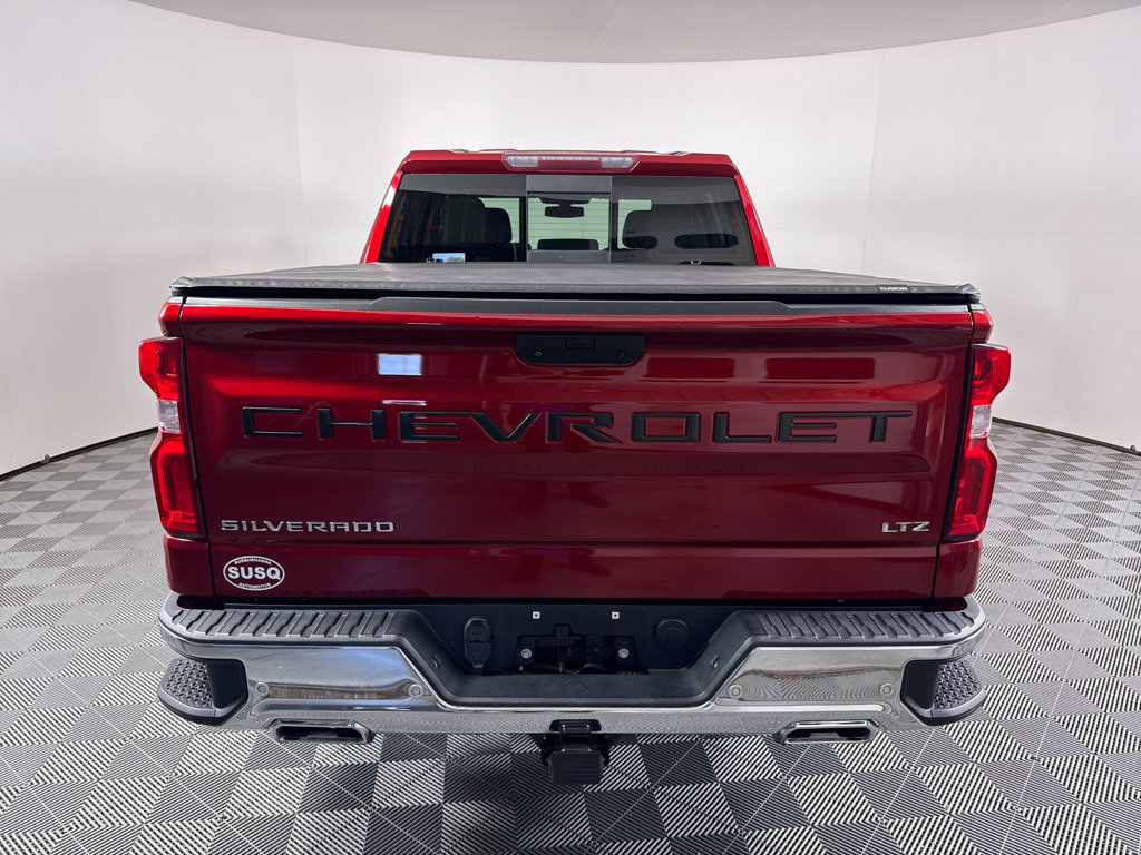 Used 2021 Chevrolet Silverado 1500 LTZ w/ Z71 Off-Road Package AWD/4WD image 9