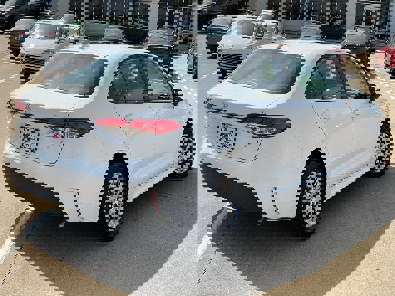 Used 2025 Toyota Corolla LE image 5