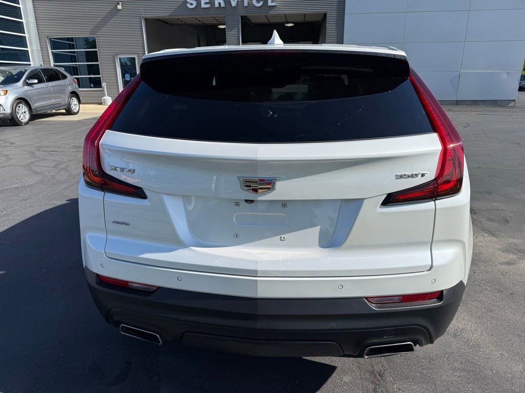 Used 2023 Cadillac XT4 Luxury w/ Driver Awareness Package AWD/4WD image 6