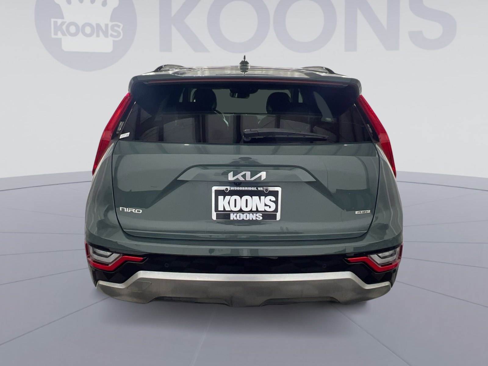 Used 2023 Kia Niro SX Touring image 5