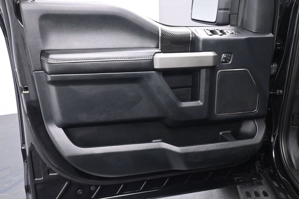 Used 2019 Ford F150 Raptor w/ Equipment Group 802A Luxury AWD/4WD image 13