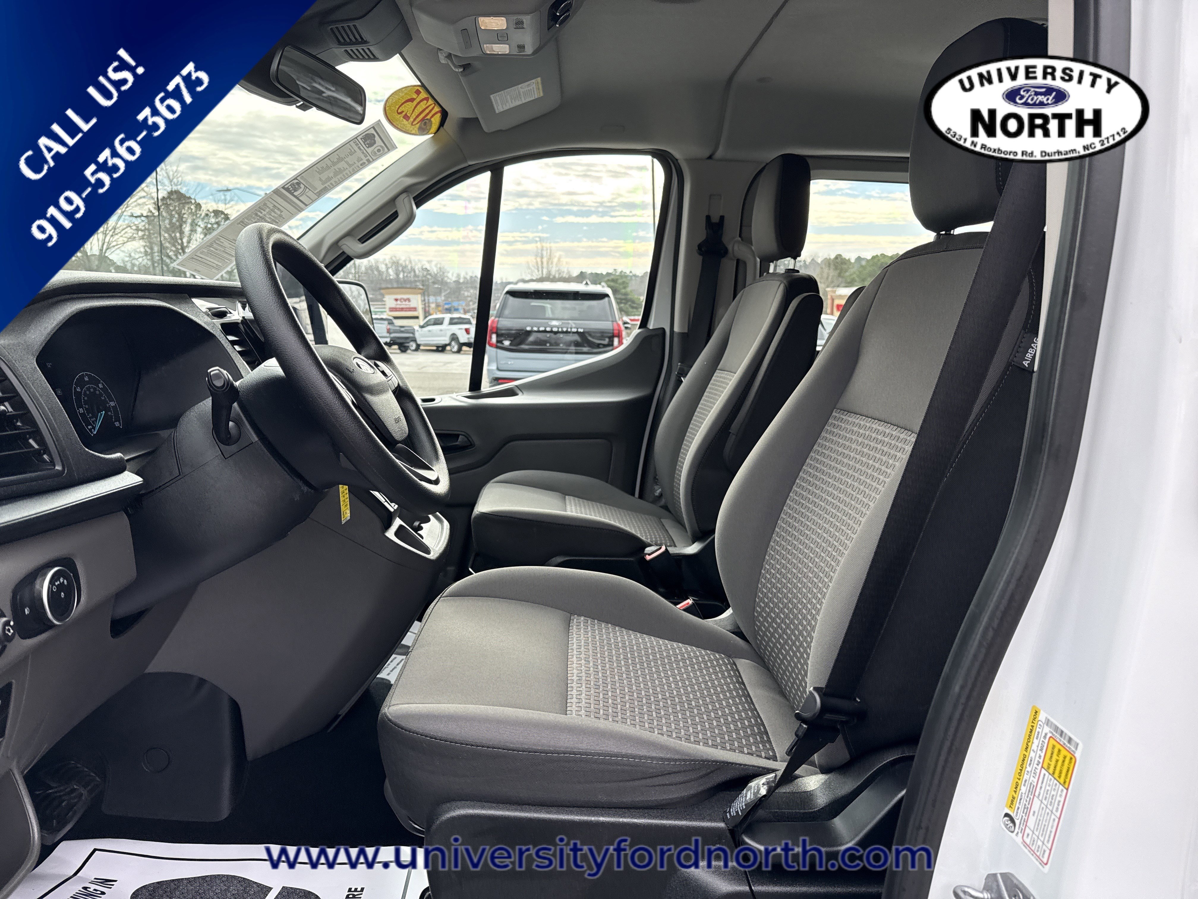 Used 2025 Ford Transit 350 XLT image 18