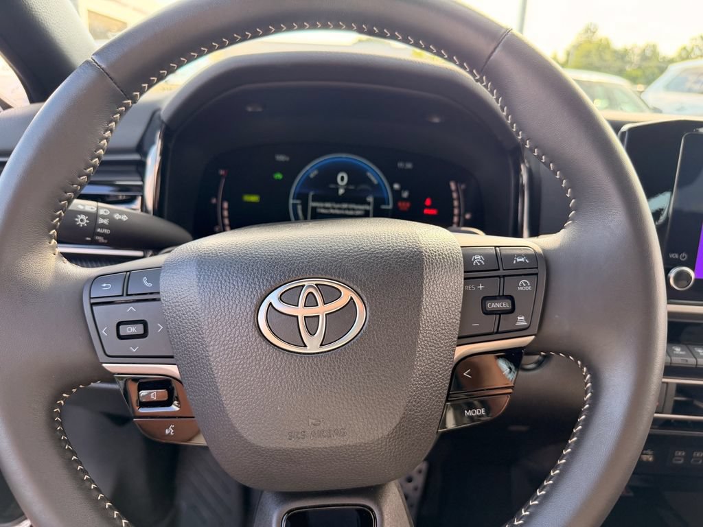 Certified 2025 Toyota Camry SE w/ Convenience Package FWD image 22