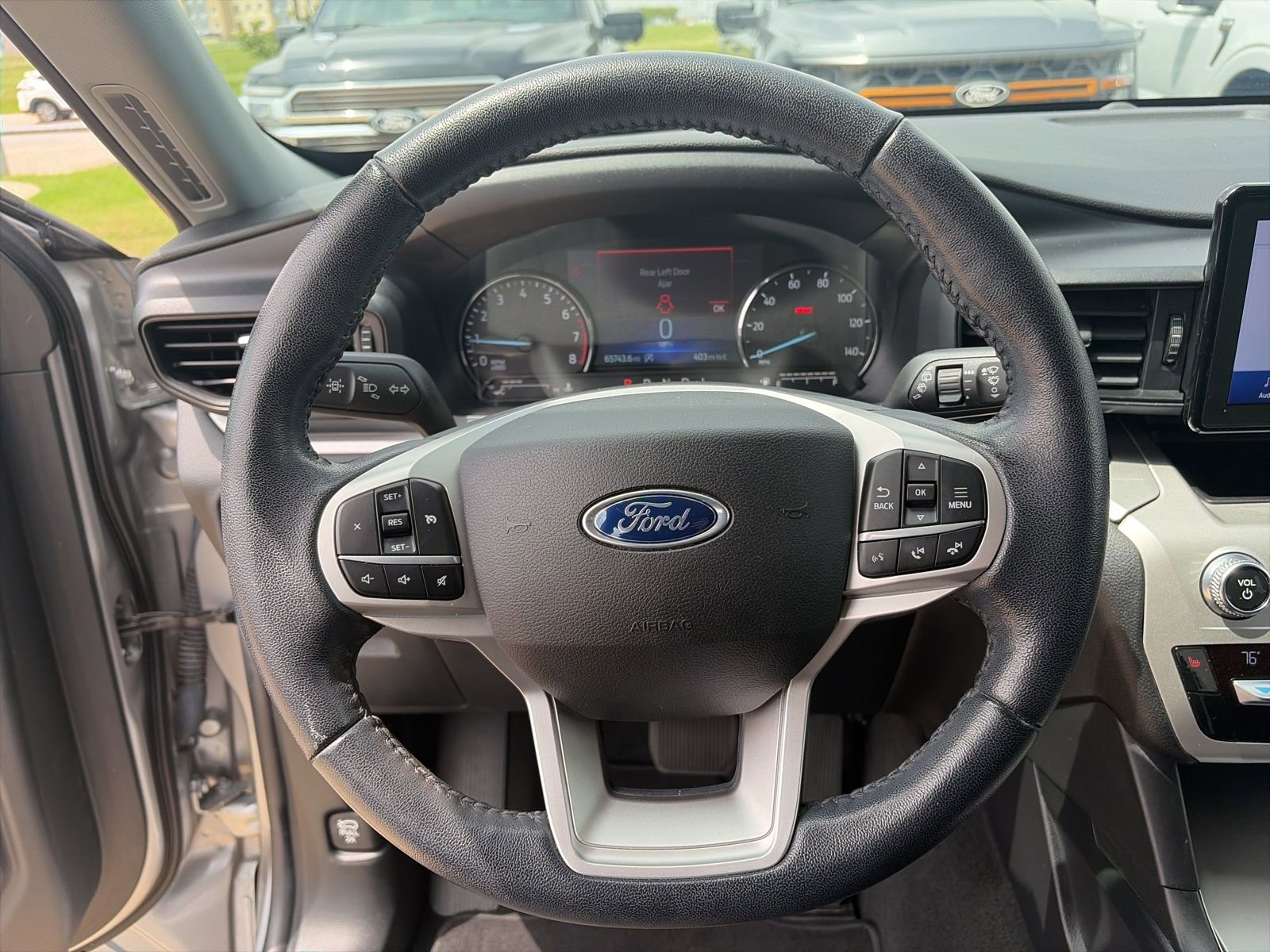 Used 2021 Ford Explorer XLT RWD image 16