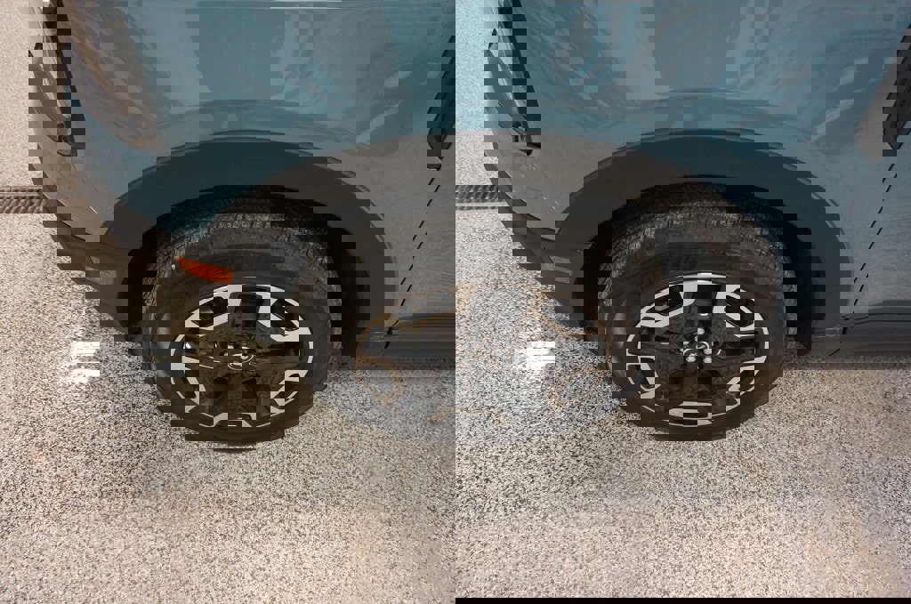 Used 2023 Ford Bronco Sport Outer Banks w/ Tech Package image 2