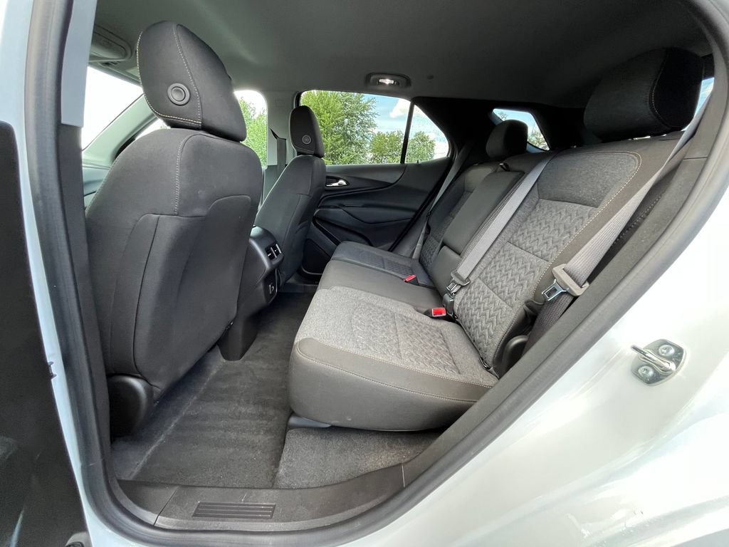 Certified 2024 Chevrolet Equinox LT FWD image 17