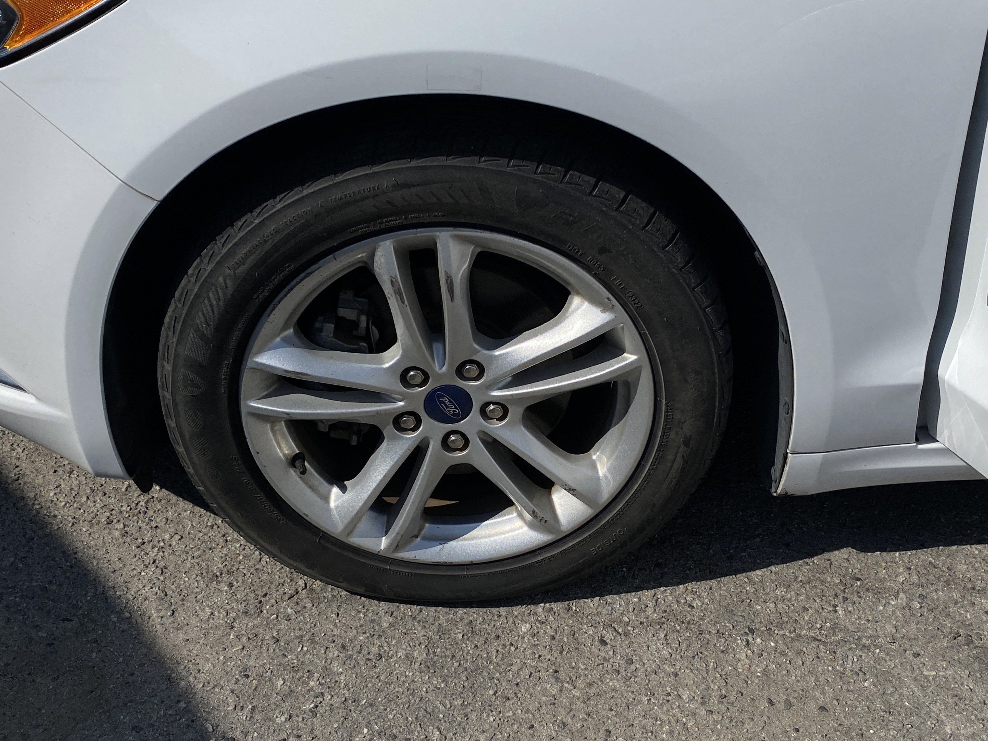 Used 2018 Ford Fusion SE w/ Equipment Group 602A FWD image 24