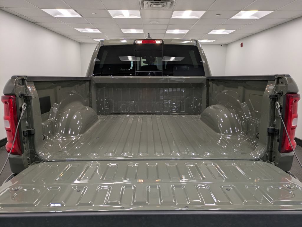 Used 2026 RAM 1500 Big Horn AWD/4WD image 25