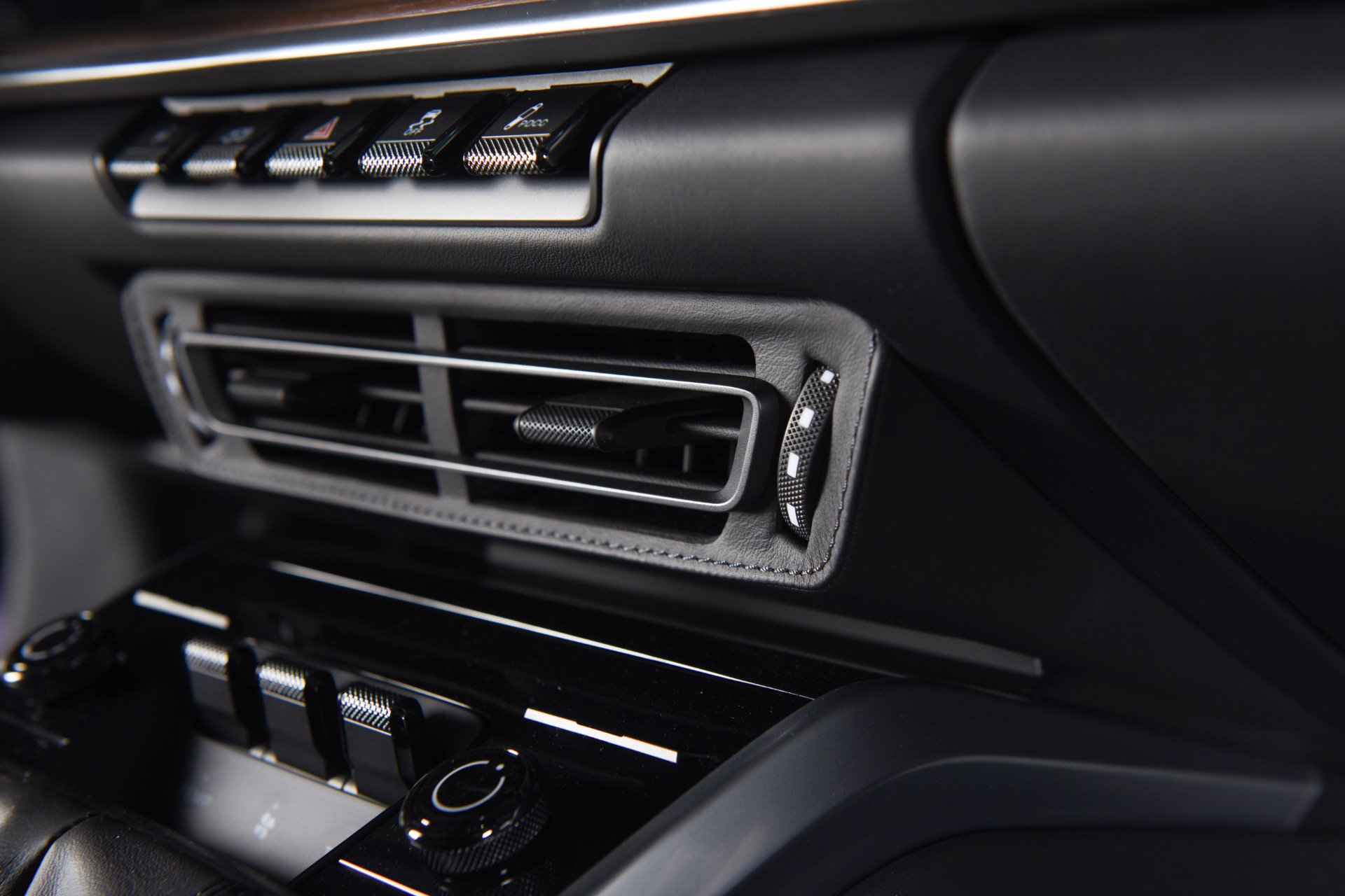 Used 2023 Porsche 911 Sport Classic image 31