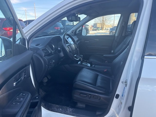 Used 2017 Honda Ridgeline RTL-E image 10