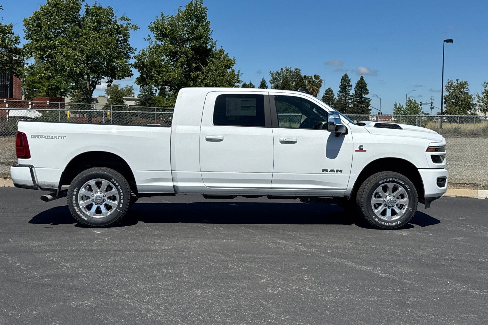 New 2026 RAM 3500 Laramie AWD/4WD image 2