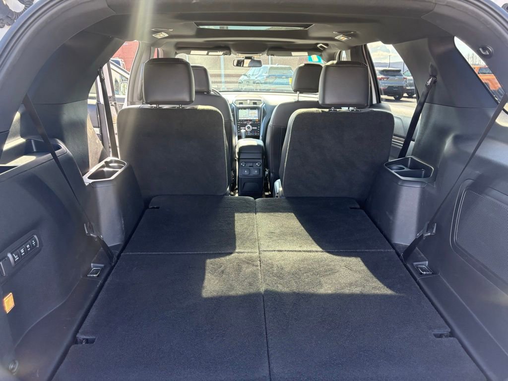Used 2017 Ford Explorer Limited w/ Equipment Group 301A image 17