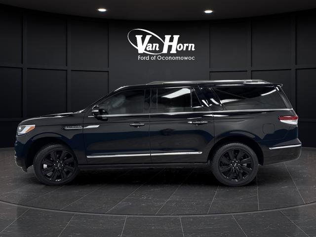Used 2024 Lincoln Navigator L Reserve AWD/4WD image 13