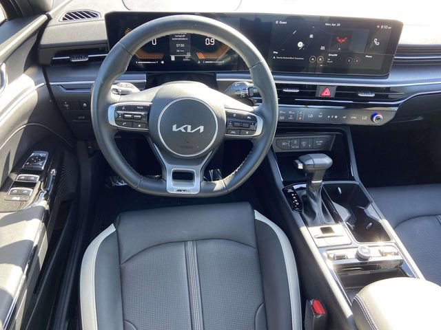 New 2025 Kia K5 GT-Line FWD image 9