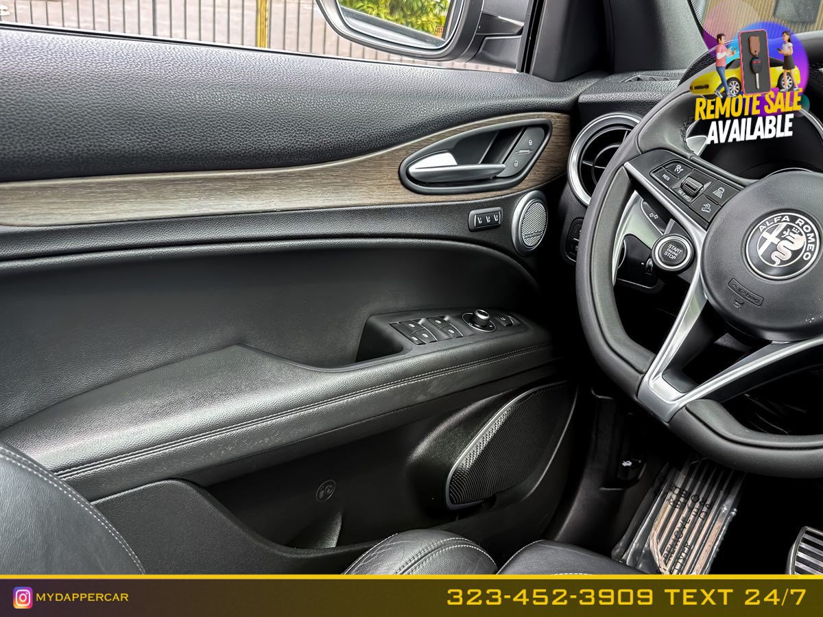 Used 2018 Alfa Romeo Stelvio Ti Sport AWD/4WD image 21