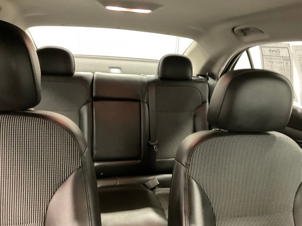 Used 2015 Chevrolet Malibu LT w/ Power Convenience Package image 28