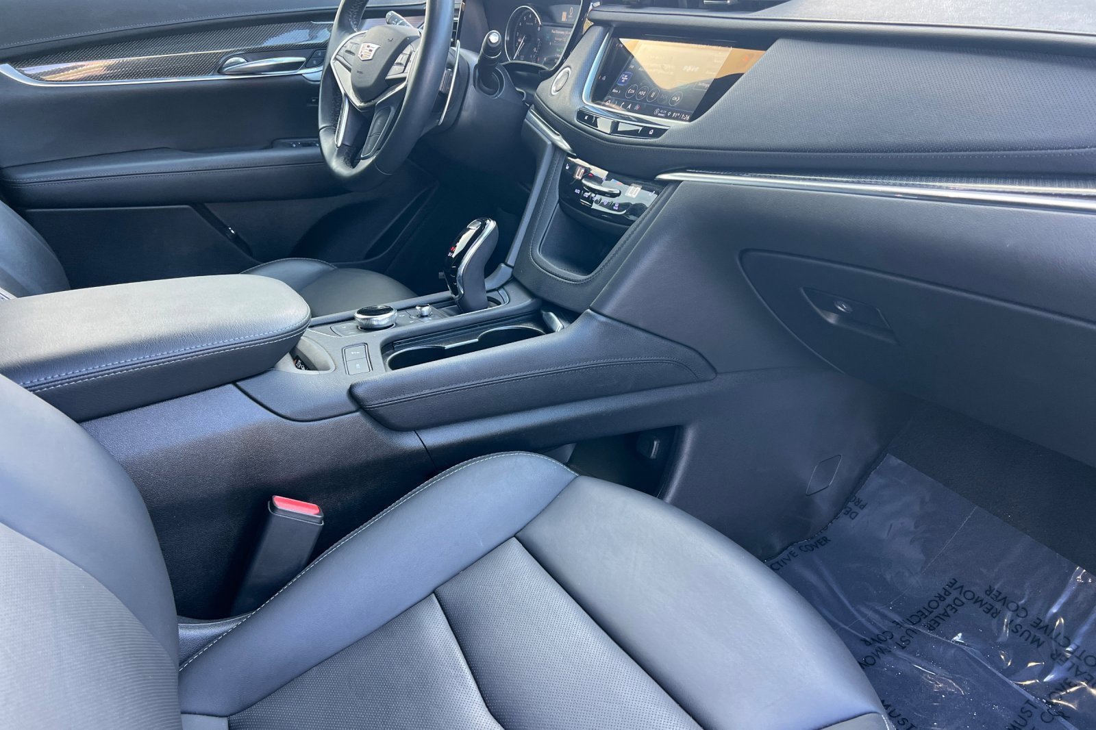 Used 2022 Cadillac XT5 Sportv w/ LPO, ONYX Package image 18