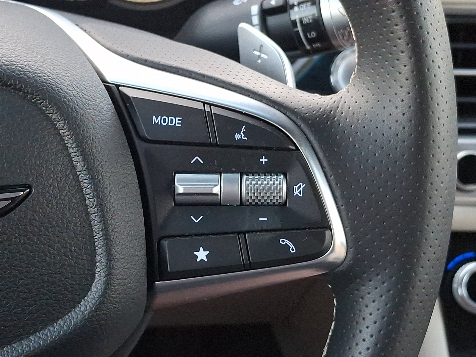 Used 2026 Genesis G70 2.5T AWD/4WD image 22