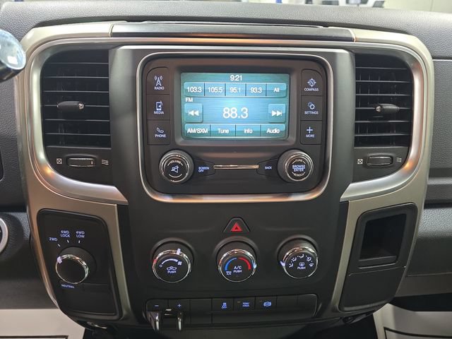 Used 2018 RAM 2500 SLT AWD/4WD image 22