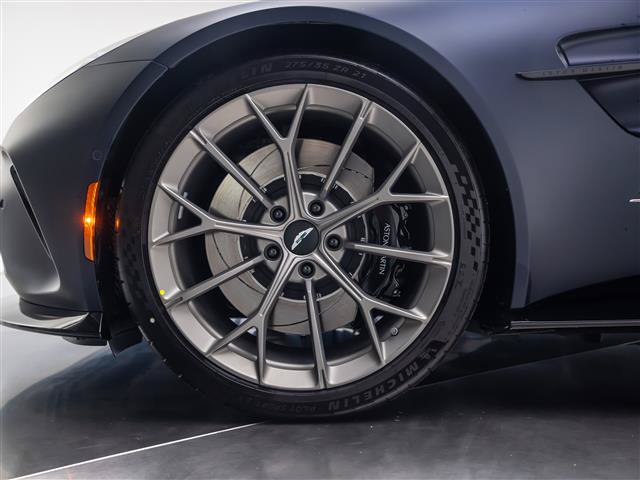 New 2026 Aston Martin V8 Vantage S RWD image 4