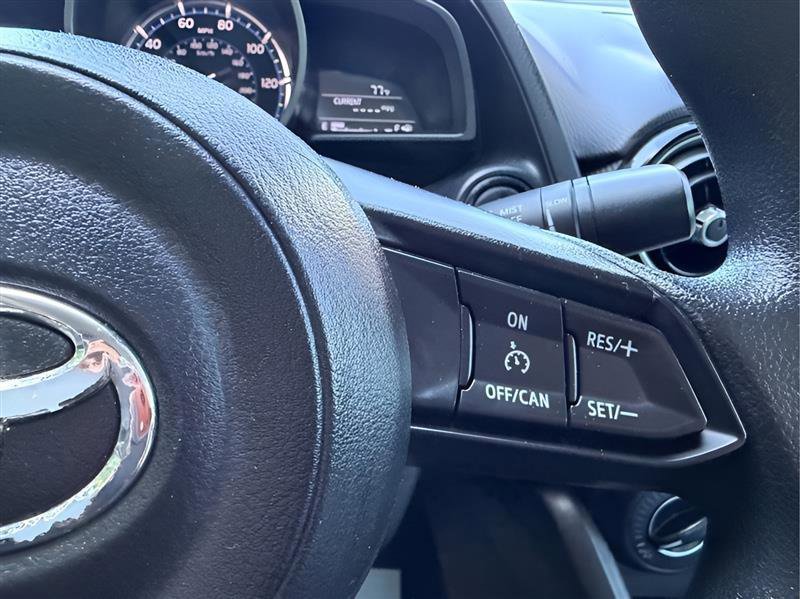 Used 2019 Toyota Yaris LE FWD image 41