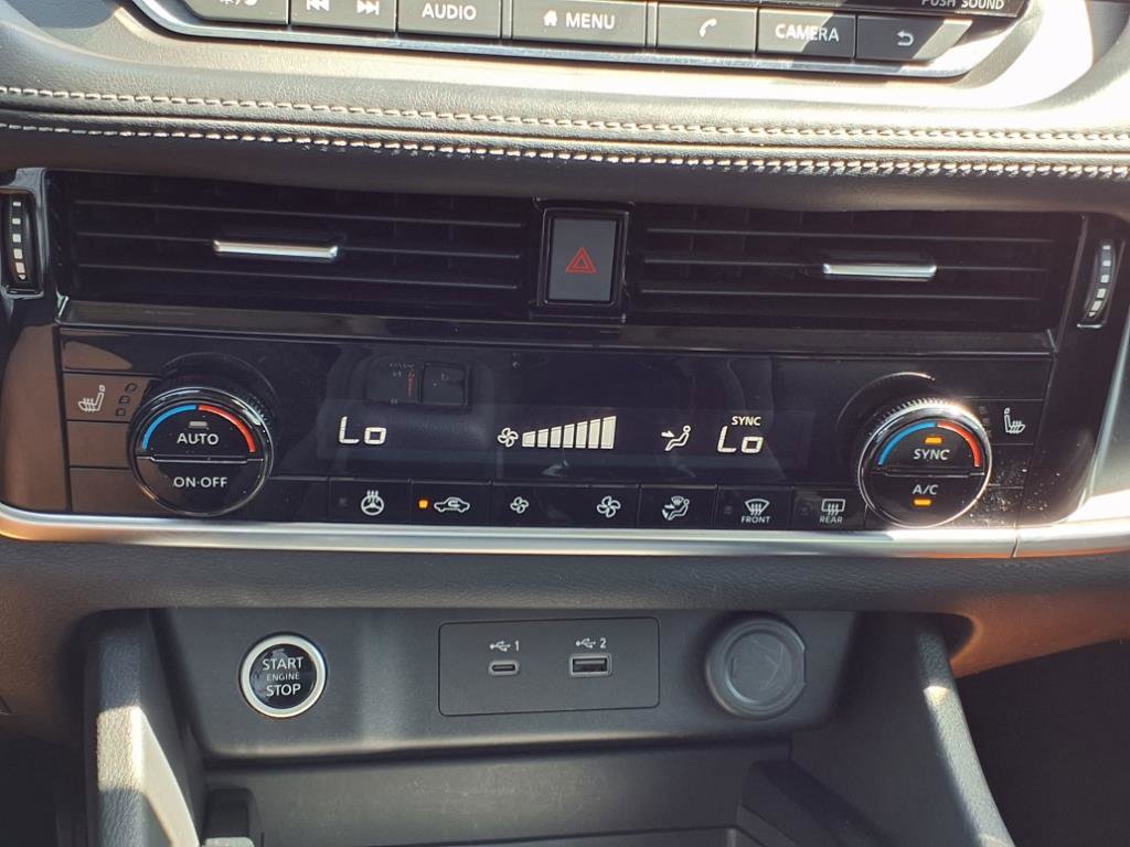 Certified 2022 Nissan Rogue SV w/ SV Premium Package image 20