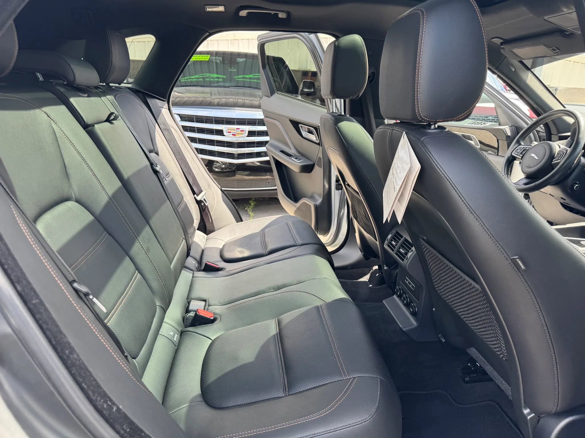 Used 2017 Jaguar F-PACE Prestige AWD/4WD image 17