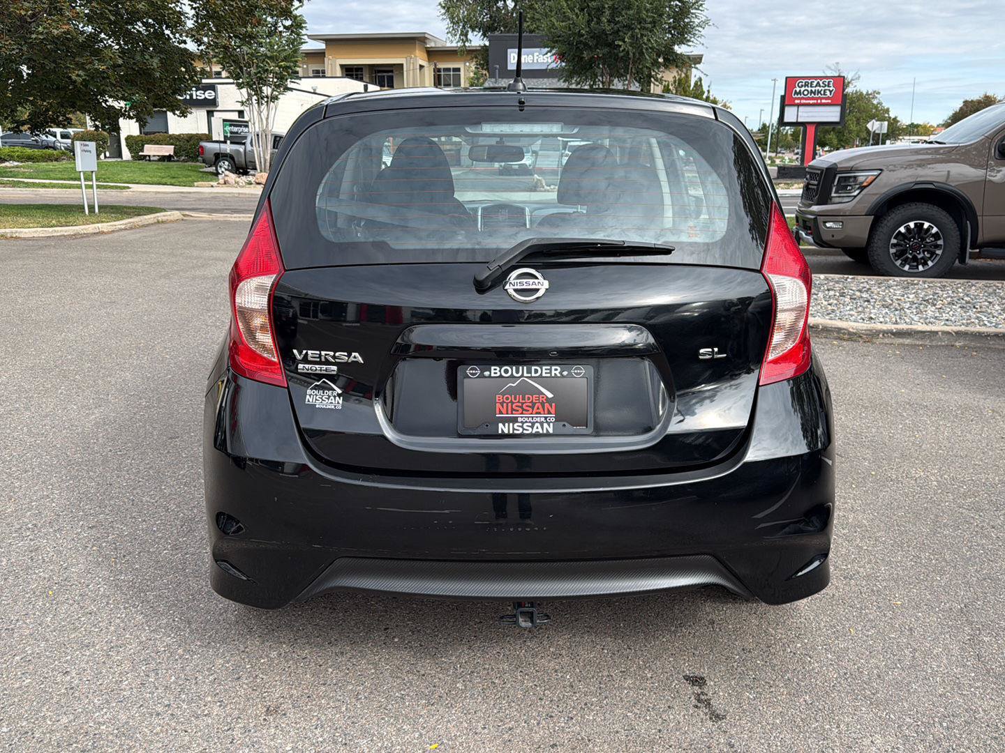 Used 2017 Nissan Versa Note FWD image 6