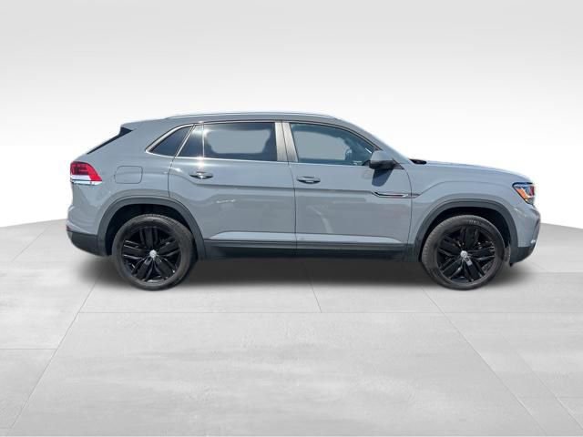 Used 2020 Volkswagen Atlas Cross Sport SE image 8