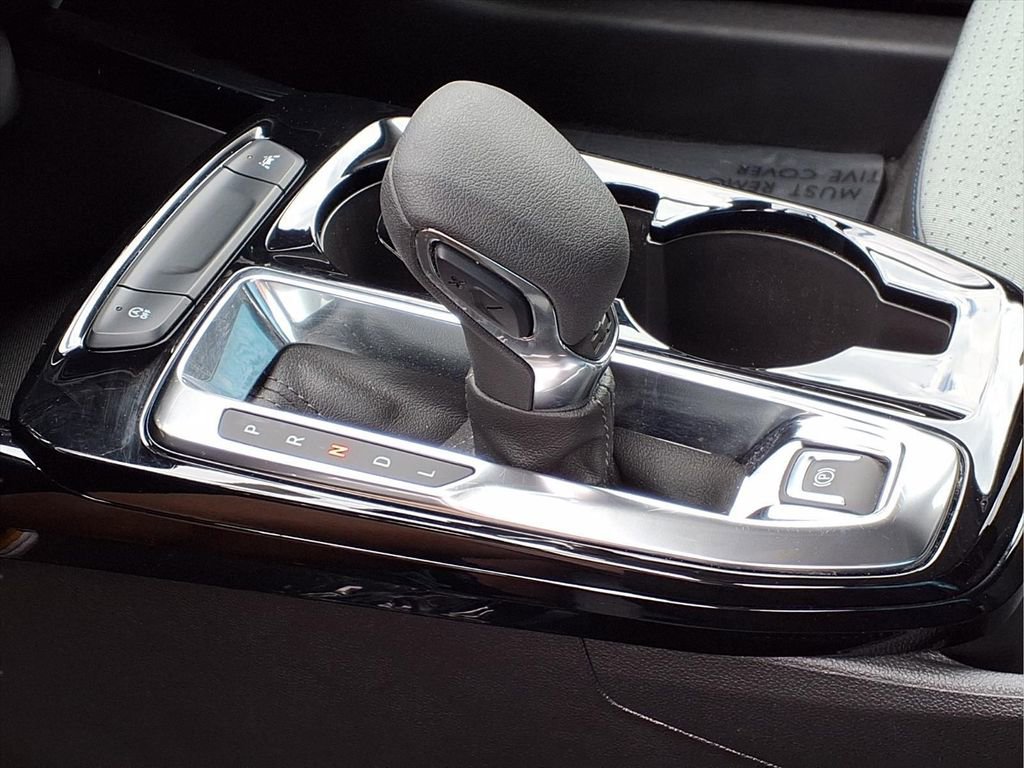 Used 2026 Chevrolet Trax LT image 15