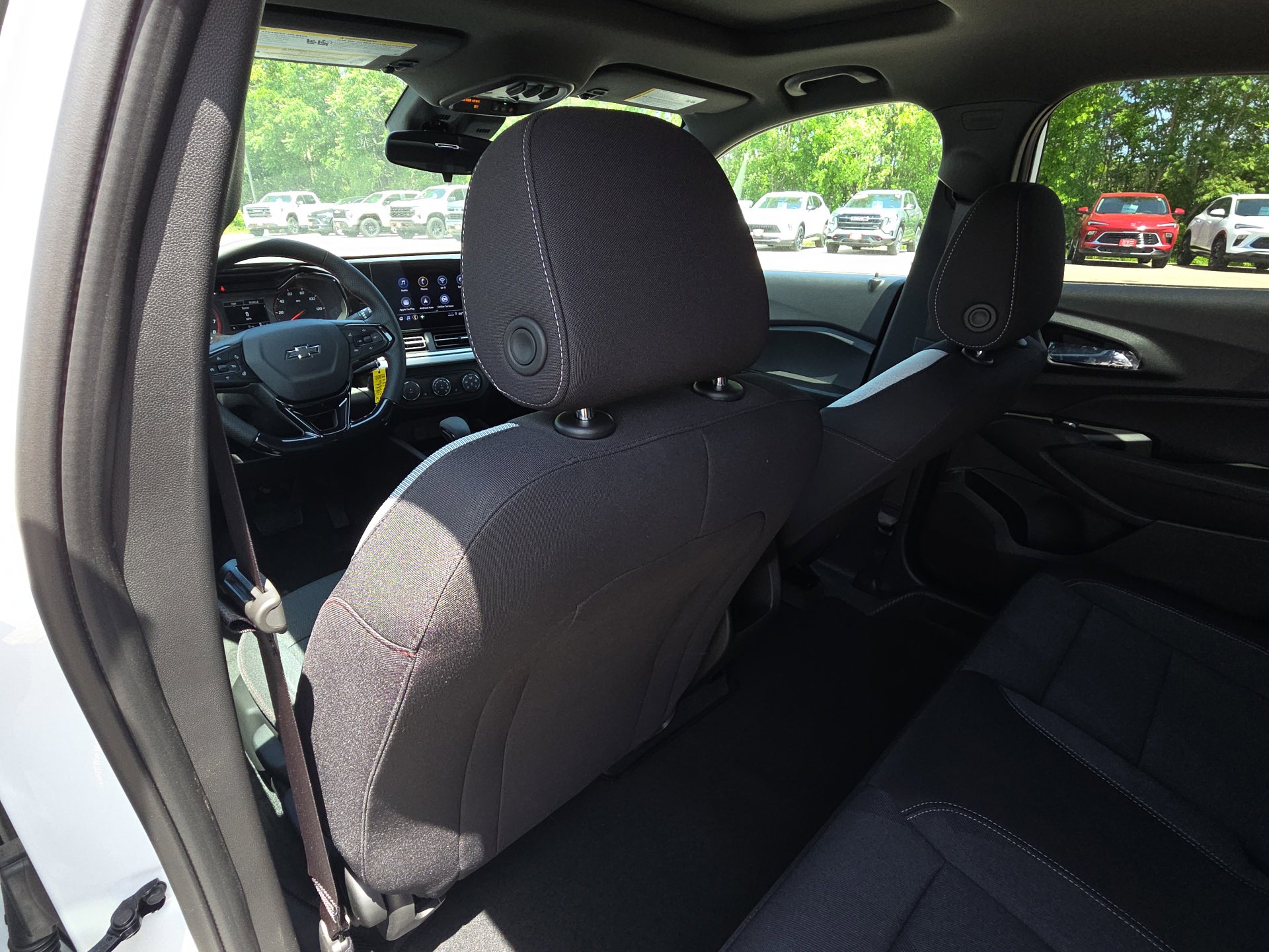 New 2026 Chevrolet Trax RS FWD image 28