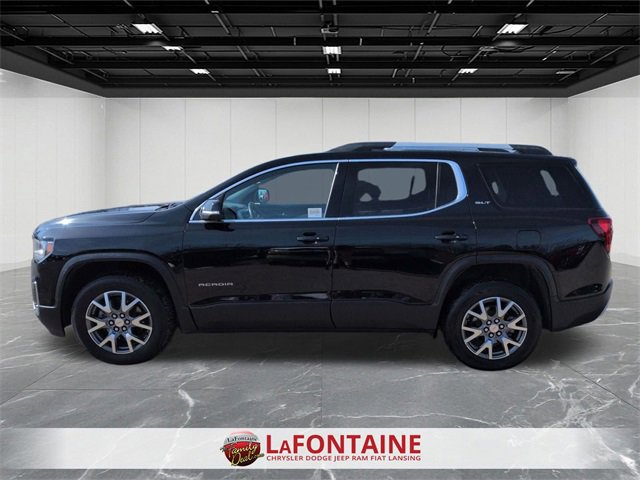 Used 2023 GMC Acadia SLT image 2