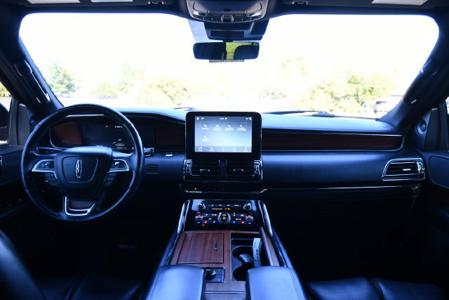 Used 2019 Lincoln Navigator L Reserve AWD/4WD image 19