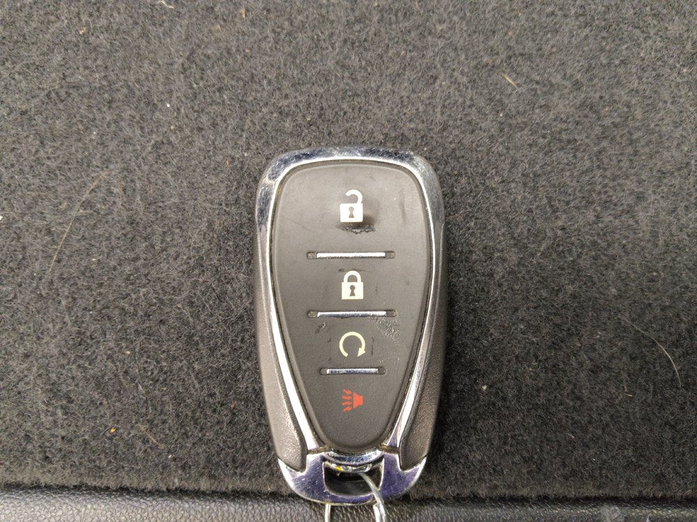 Used 2022 Chevrolet Equinox LS AWD/4WD image 32
